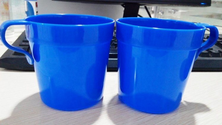 Cups - Show Cage Cups - Click Image to Close