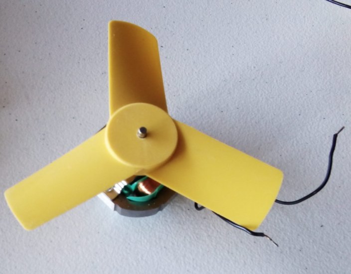 Fan with Motor for Offspring Incubator - Free Express Postage - Click Image to Close