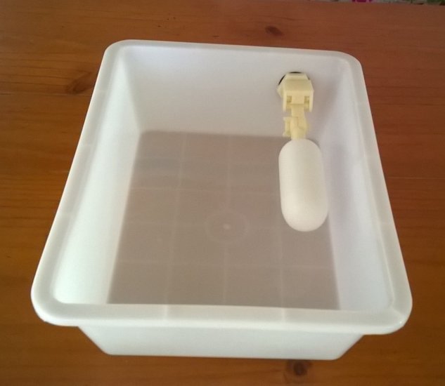 Water Tray Plus Float Valve - Click Image to Close