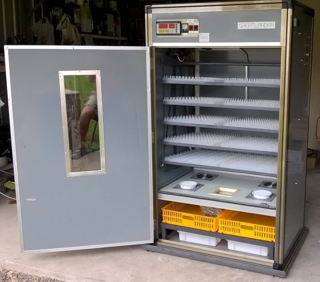 10TTH Greatlander 10 Tray Top Hatch Egg Incubator - $3125 - Click Image to Close